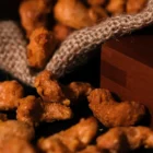 Deluxe Coated Chilli and Garlic Cashews 5 Deluxe Coated Chilli and Garlic Cashews